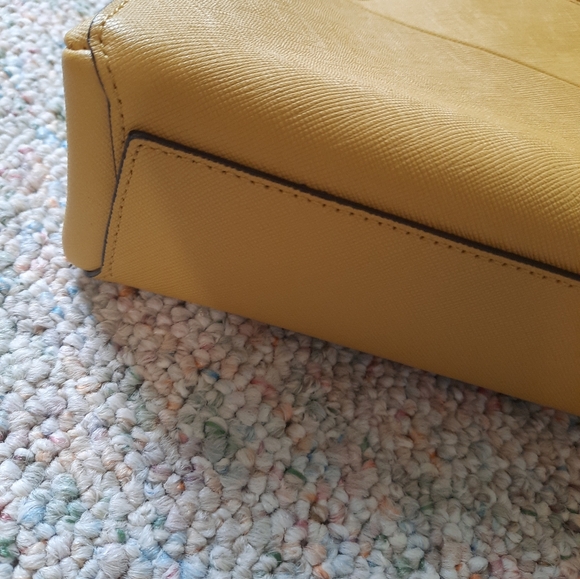 Coach Mini Borough Satchel - Picture 8 of 16